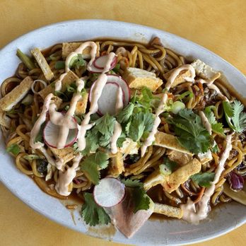 Dashi - Stir fry noodles with fried tofu - Food Trucks Near Me - North Charleston, South Carolina