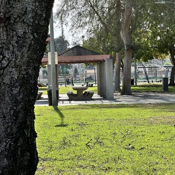 Covina Park - Parks Near Me - Covina, California Covina Park - Parks Near Me - Covina, California
