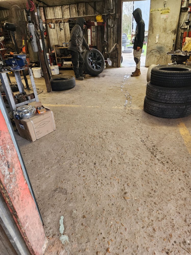 ALL ABOUT TIRES Updated September 2024 12 Reviews 2812 Manvel Rd