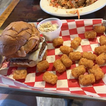 Kelly's Tap House Bar and Grill - 60/40 burger with tots - Bars Near Me - Red Wing, Minnesota