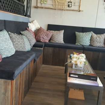 Vintage Styles Salon - Waiting area at the new location! - Hair Salons Near Me - Fremont, California