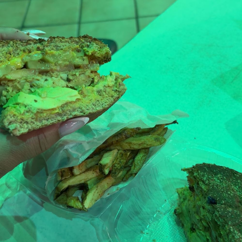Vegan Crab Cake Burger - add avocado Vegan Crab Cake Burger - add avocado