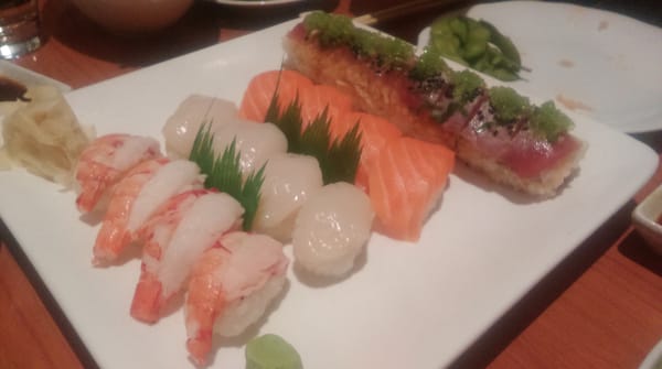 Pham Sushi by null