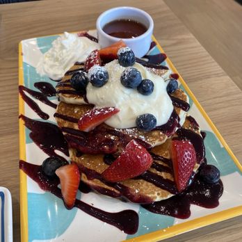 Biscuit Belly - Peachtree City - Pancakes - Breakfast & Brunch Near Me - Peachtree City, Georgia