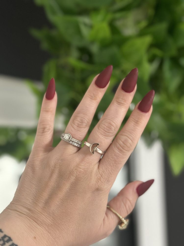 STOW NAILS Updated October 2024 25 Photos & 32 Reviews 4182 Kent