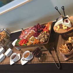 Varian Fresh Market Cafe and Catering