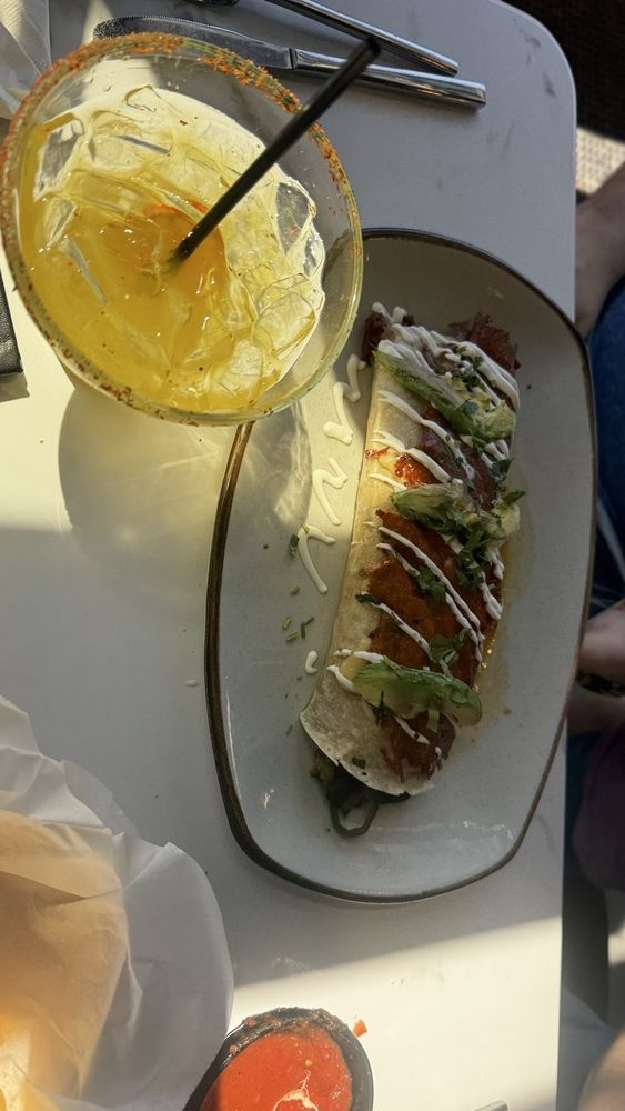 Las Palmas Mexican Bar & Grill