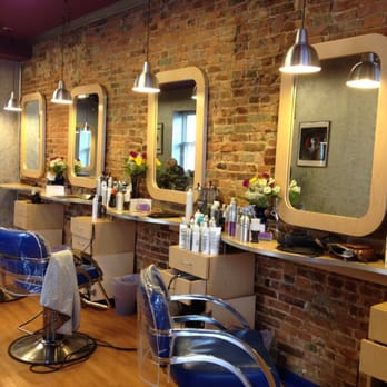 Grapevine Hair Studio - Inside Grapevine Hair Studio, Baltimore. - Hair Salons Near Me - Baltimore, Maryland Grapevine Hair Studio - Inside Grapevine Hair Studio, Baltimore. - Hair Salons Near Me - Baltimore, Maryland