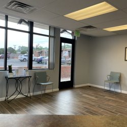 Mrs. JACQUELINE RODGERS, CNP - Reform ABQ waiting area.