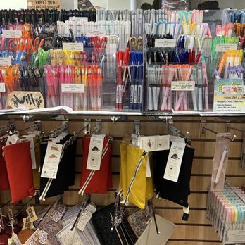 Kinokuniya - Pens and pencil cases - Bookstores Near Me - Austin, Texas