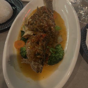 Holic Thai Bistro - Whole Market Fish - Thai Near Me - Brooklyn, New York Holic Thai Bistro - Whole Market Fish - Thai Near Me - Brooklyn, New York