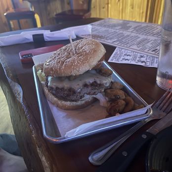 Whitey's - Firecracker buger - Burgers Near Me - Richfield, Ohio