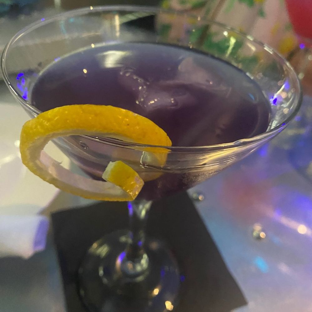 PS Air - Aviation cocktail - Cocktail Bars Near Me - Palm Springs, California PS Air - Aviation cocktail - Cocktail Bars Near Me - Palm Springs, California