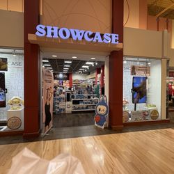 Showcase - Outside view