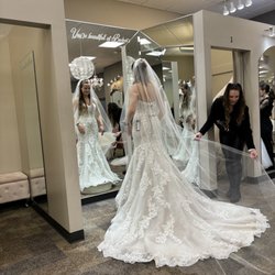 Becker's Bridal Outlet - Nicole assisting