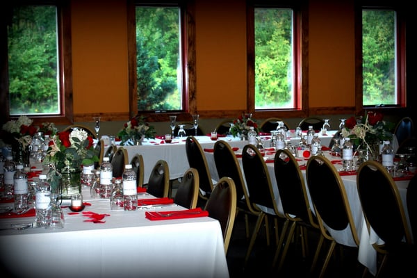 The Beacon Bar & Grill by null