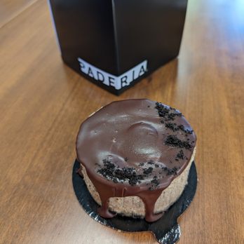Paderia Bakehouse - Cookies & Cream Cheesecake - Bakeries Near Me - Irvine, California
