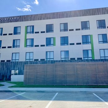 Courtyard by Marriott Ames - Outside - Hotels Near Me - Ames, Iowa