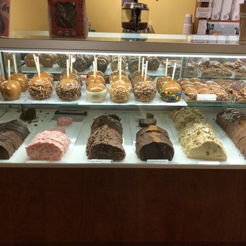 Kilwins Ice Cream - Chocolate - Fudge - Fudge display case - Ice Cream & Frozen Yogurt Near Me - Asheville, North Carolina Kilwins Ice Cream - Chocolate - Fudge - Fudge display case - Ice Cream & Frozen Yogurt Near Me - Asheville, North Carolina