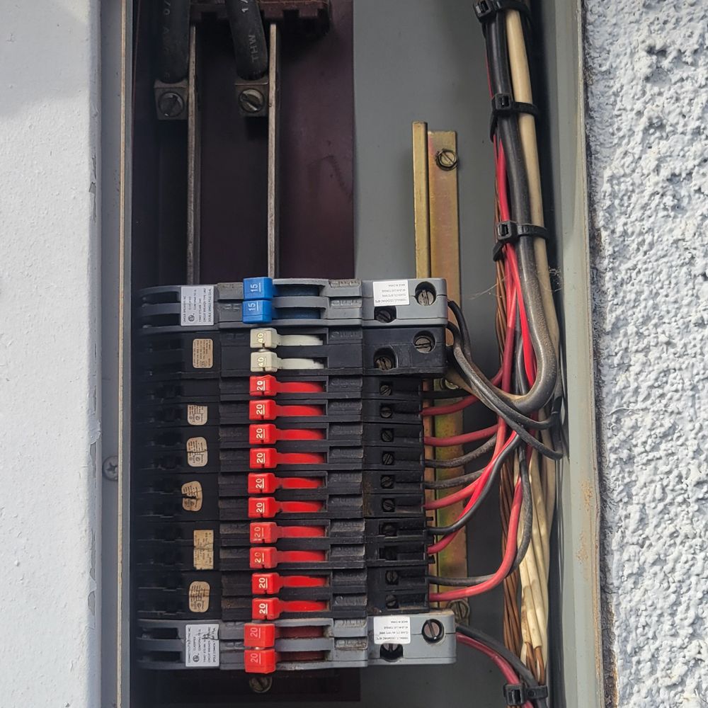 Nicks Electric - clean - Electricians Near Me Nicks Electric - clean - Electricians Near Me