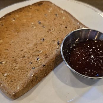 First Watch - Gluten free toast - Breakfast & Brunch Near Me - Winter Garden, Florida First Watch - Gluten free toast - Breakfast & Brunch Near Me - Winter Garden, Florida