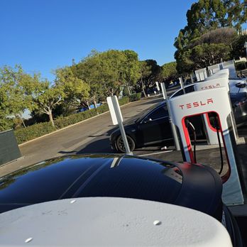 Tesla Supercharger - 12 V3 superchargers. 2 for disabled. - EV Charging Stations Near Me - Newport Beach, California Tesla Supercharger - 12 V3 superchargers. 2 for disabled. - EV Charging Stations Near Me - Newport Beach, California