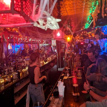 McKenna's Pub - Pubs Near Me - New York, New York McKenna's Pub - Pubs Near Me - New York, New York