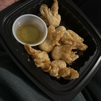 Somsri Thai Cuisine - Crab Rangoon (8pcs.) - Thai Near Me - Winfield, Illinois