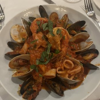 Harbor Mist - Linguini Seafood Fra Diavolo - Seafood Near Me - Cold Spring Harbor, New York