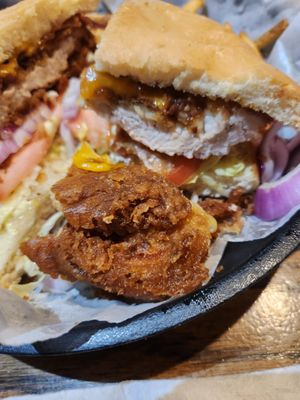 Coom's Corner Sports Grill by null