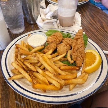 Red Apple Cafe - Chicken Strips with French fries and ranch - Breakfast & Brunch Near Me - Aptos, California Red Apple Cafe - Chicken Strips with French fries and ranch - Breakfast & Brunch Near Me - Aptos, California