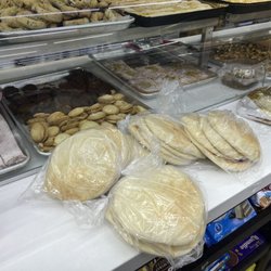 Jerusalem Market - Fresh baked Pita Bread (4 Loaves) 1 Bag