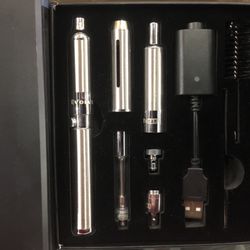 Randolph Smoke Shop