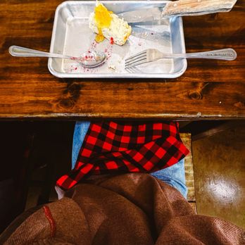 Pine Street Eats & Sweets - biscuit and jam - Breakfast & Brunch Near Me - Tomball, Texas