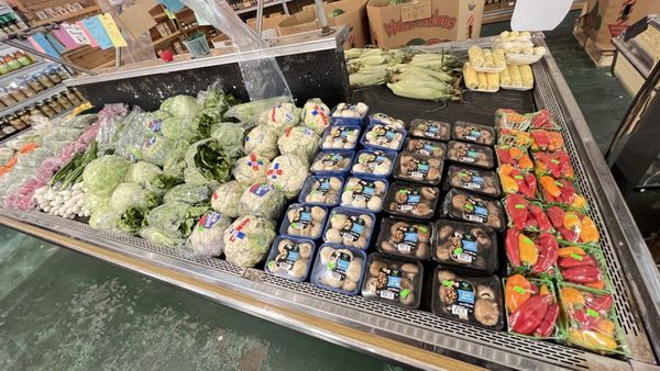 Georgia's Farmer's Market by null