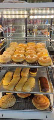 The Jelly Donut by null