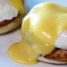 Eggs Benedict