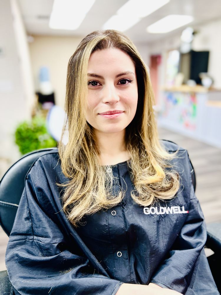 LA CASA DE LAS FLORES Updated October 2024 12 Photos 3755