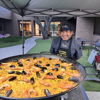 Tasty Paella Dallas - Hector was great - Caterers Near Me - Richardson, Texas