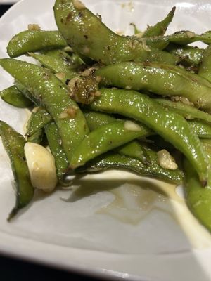 Yamiko Sushi by null