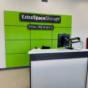 Extra Space Storage - Office - Self Storage Near Me - Huntington Park, California