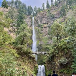 Columbia River Waterfalls - Multnomah Falls viewing area