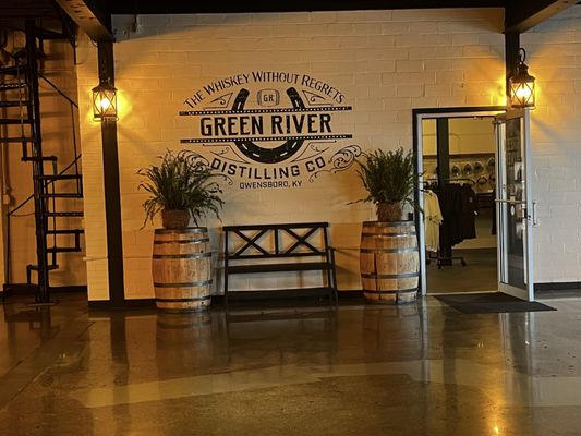 Green River Distilling Co. by null