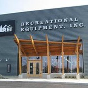 REI - Sports Wear Near Me - Ann Arbor, Michigan