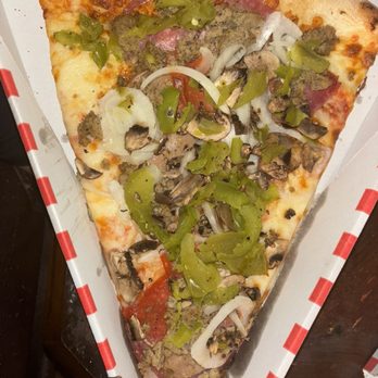 EVELYN’S BIG ITALIAN PIZZERIA & RISTORANTE - Updated June 2025 - 504 ...