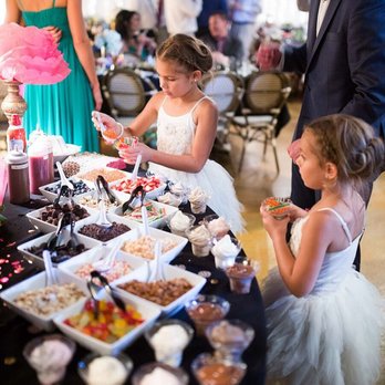 Frosty Peaks - Make your event unforgettable with Frosty Peaks LLC -- Idaho's top soft serve ice cream rental! Weddings, parties, events & more! - Party Equipment Rentals Near Me - Middleton, Idaho