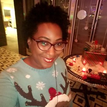 Miracle II Christmas pop-up - I love trains - Bars Near Me - Atlanta, Georgia