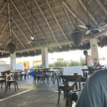Karen's Place - Dinning area - Mexican Near Me - Bucerias, NAY