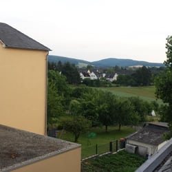 Wollscheid Gasthaus - Blick aus dem Fenster