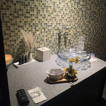 Kohler Waters Spa - Day Spas Near Me - Burr Ridge, Illinois